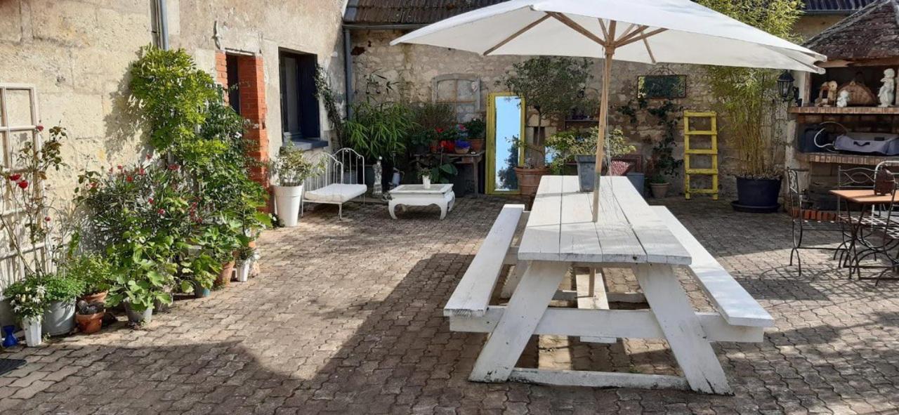 Les Petites Mirabelles Panzió Noyers-sur-Cher Kültér fotó
